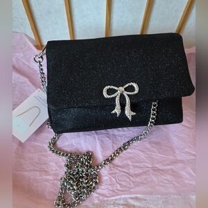 NWT WOMENS VICTORIA'S SECRET BLACK/METALLIC TEXTILE EVENING/PARTY CLUTCH W/CHAIN